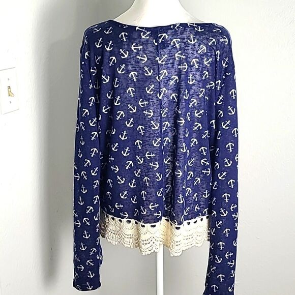 Rue21 Navy Blue Top with White Anchors Print, Embroidered Hemline, Size XL - Picture 7 of 8